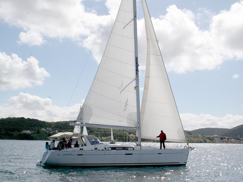 Book yachts online - sailboat - Oceanis 50 - Pika II - rent