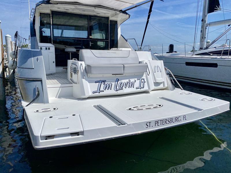 Book yachts online - motorboat - Cantius 45 - I'm Lovin' It - rent