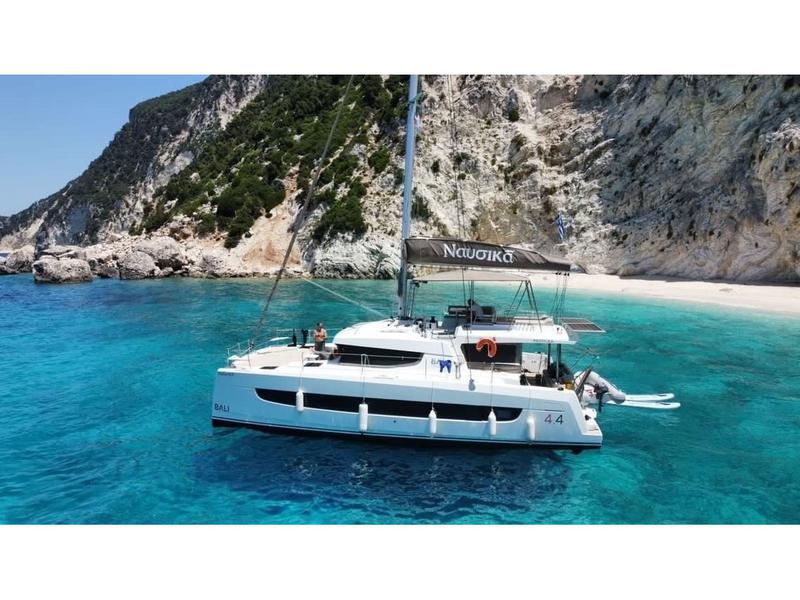 Book yachts online - catamaran - Bali 4.4 - Nausicaa - rent