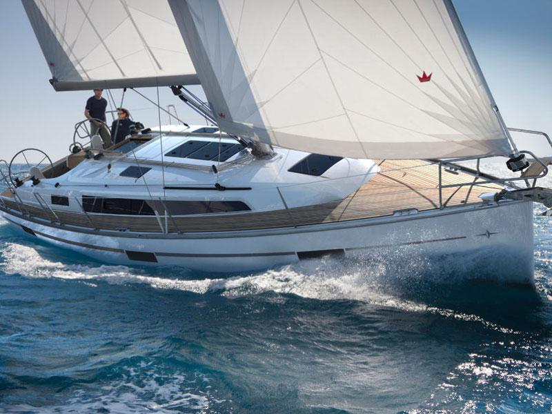 Book yachts online - sailboat - Bavaria Cruiser 37 - Paco - rent