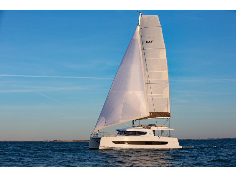 Book yachts online - catamaran - Bali 4.4 3 cab - SAID - rent