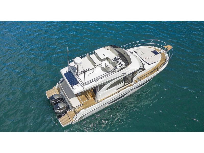 Book yachts online - motorboat - Antares 11 Fly OB - Tango - rent