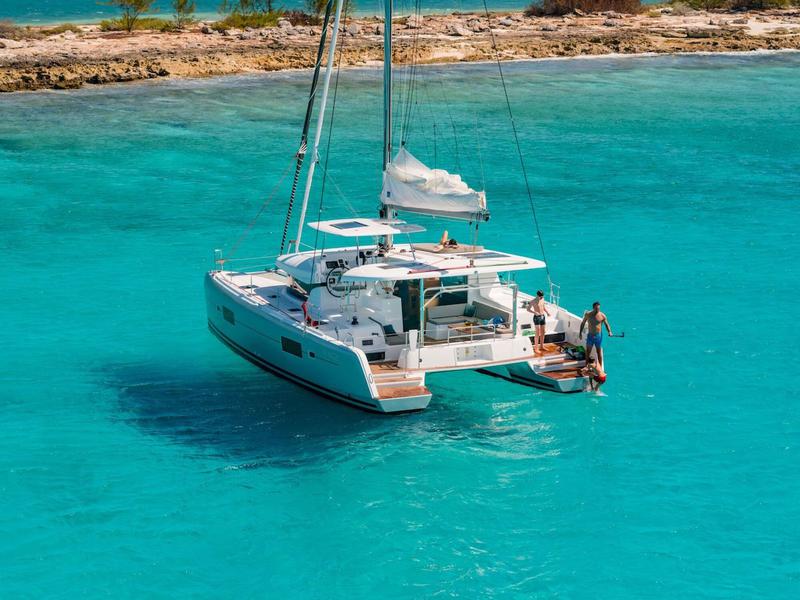 Book yachts online - catamaran - Lagoon 42 - New Lag.42 Sic. - rent