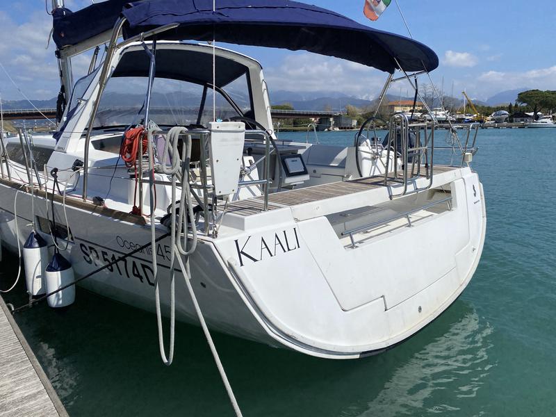 Book yachts online - sailboat - Oceanis 45 - Kaali - rent