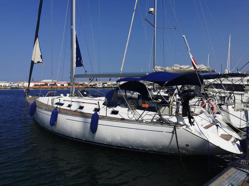 Book yachts online - sailboat - Dufour 45 - Genea Sea - rent
