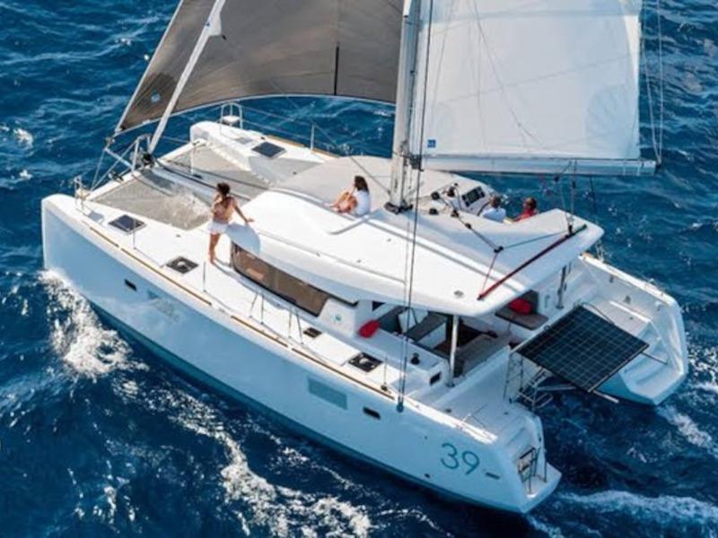 Book yachts online - catamaran - Lagoon 39 - PATA - rent