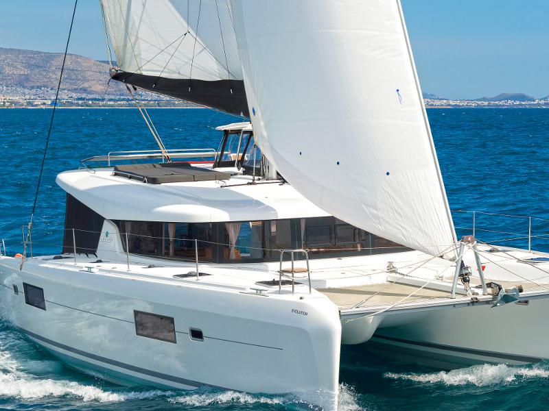 Book yachts online - catamaran - Lagoon 42 - Tato - rent