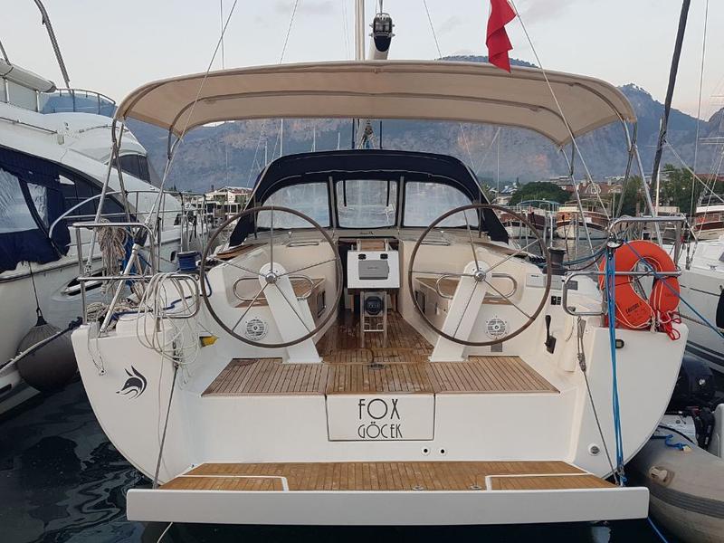 Book yachts online - sailboat - Hanse 445 - Fox - rent