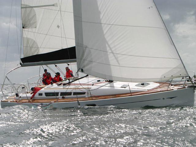 Book yachts online - sailboat - Sun Odyssey 42 i - TEMPO - rent