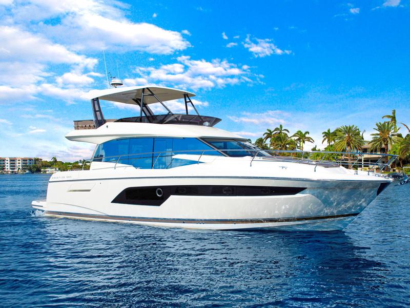Book yachts online - motorboat - Prestige 520 - ORA G - rent