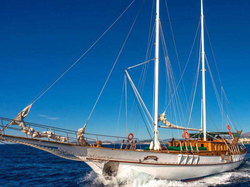 Book yachts online - other - Gulet - Alisa - rent