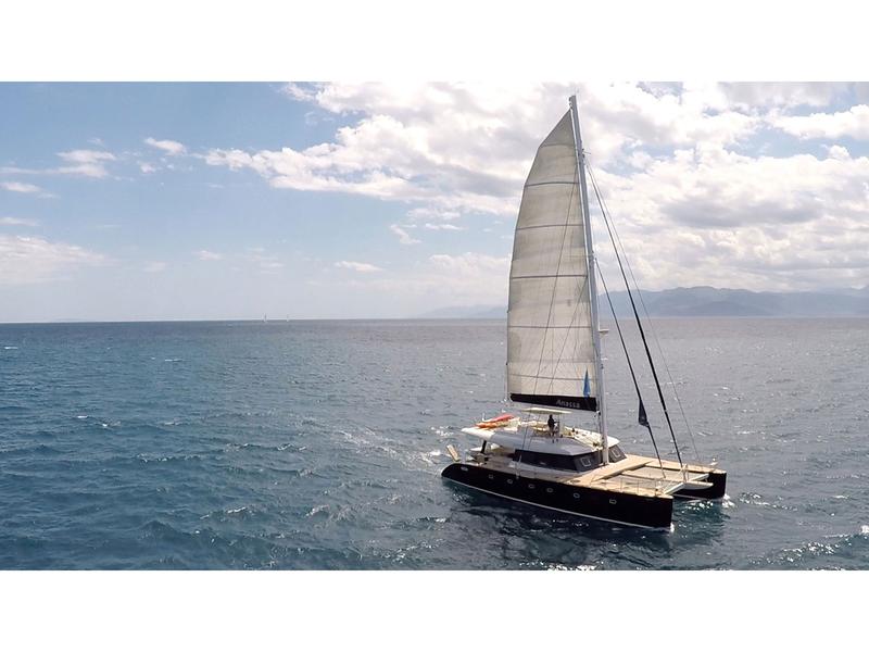 Book yachts online - catamaran - Sunreef 62 - ANASSA - rent