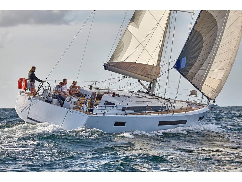 Book yachts online - sailboat - Sun Odyssey 490 - Ela - rent
