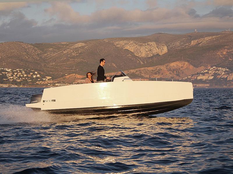 Book yachts online - motorboat - Nuva M6 Open - Vigo - rent
