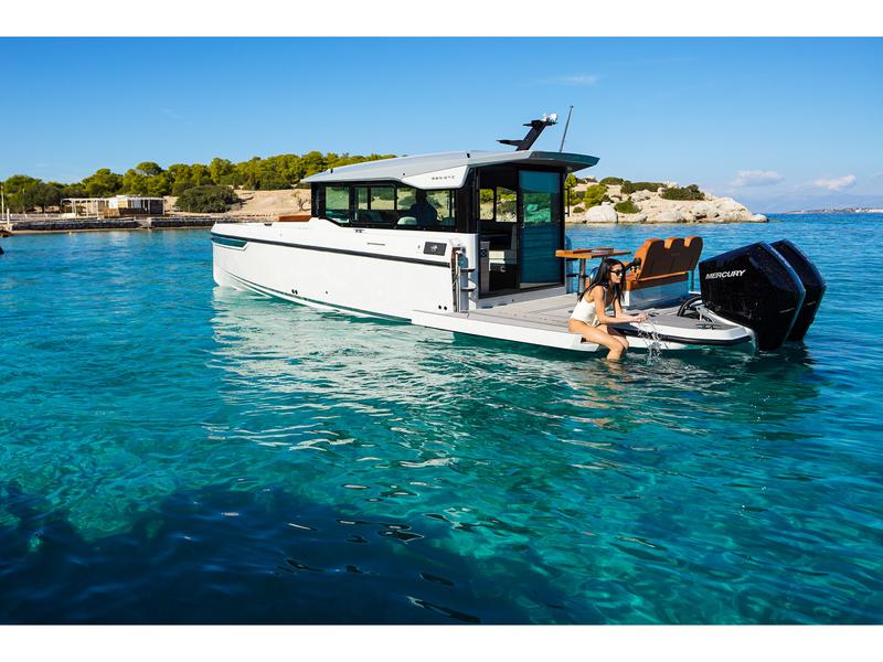 Book yachts online - motorboat - Saxdor 320 GTC - Mai Tai - rent