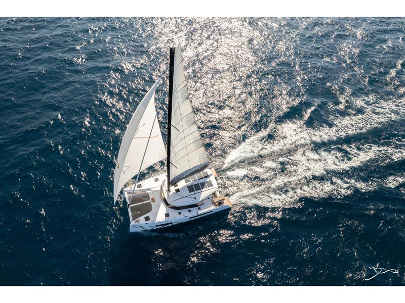 Book yachts online - catamaran - Nautitech 44 Open - Shambala - rent