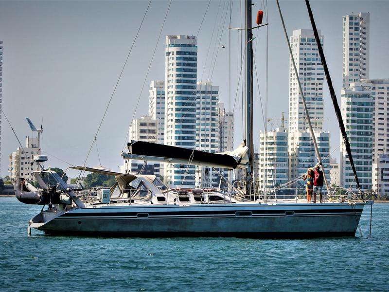 Book yachts online - sailboat - Garcia Malibù 54 - Luar 040 - rent