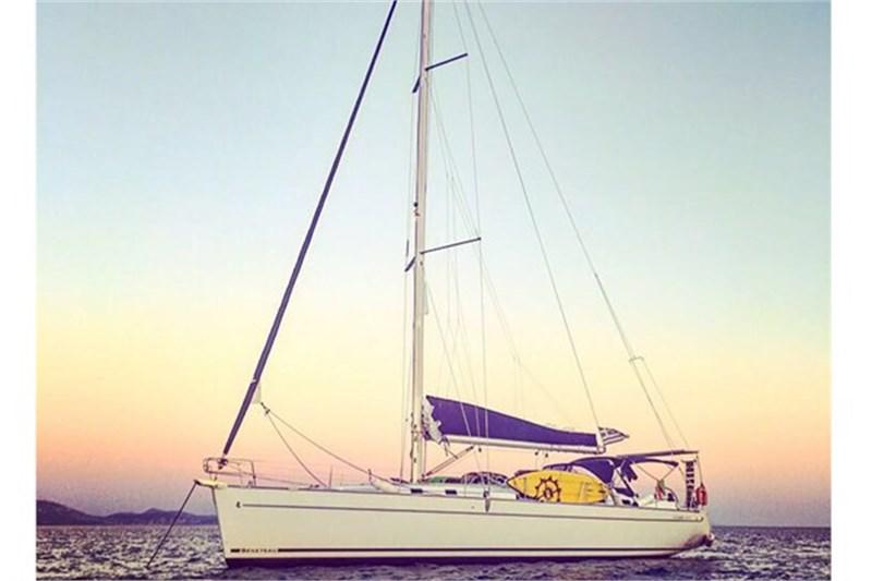 Book yachts online - False - Beneteau Cyclades 50.5 (5Cab) - Roulette - rent