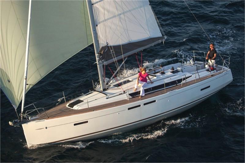 Book yachts online - False - Sun Odyssey 419 (3Cab) - Daisy - rent