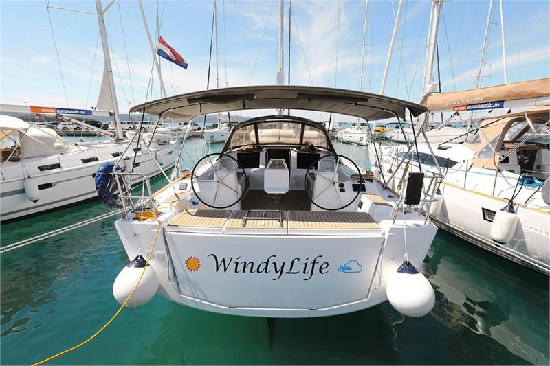 Book yachts online - False - Dufour 460 Grand Large (5cab) -  WindyLife - rent