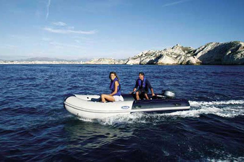 Book yachts online - False - Zodiac Zoom 400 - 90122 - rent