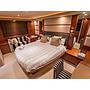 Book yachts online - motorboat - Princess V70 - Noble Beauty - rent
