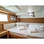 Book yachts online - catamaran - Lagoon 39 - Monique - rent