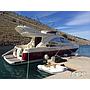 Book yachts online - motorboat - Azimut 39 - MARTA - rent