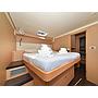 Book yachts online - catamaran - Lagoon 520 Flybridge - Largo Winch - rent
