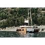 Book yachts online - catamaran - Lagoon 450 F (2016)equipped with generator, A/C (saloon+cabins), ice maker, dishwasher,water maker, microwave oven,  2 S.U.P., underwater lights, bow thruster - PRINCESS IVA - rent