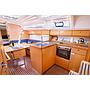 Book yachts online - sailboat - Bavaria 37 Cruiser - Summer Wind - rent