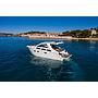 Book yachts online - motorboat - Sealine SC35 - Lara - rent