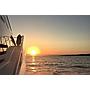 Book yachts online - motorboat - Uniesse 48 Open - M/Y ALMI - rent
