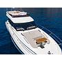 Book yachts online - motorboat - Prestige 590 Fly - The Sun - rent