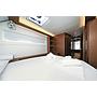 Book yachts online - catamaran - Lagoon 46 - MIDLIFE CRISIS - rent