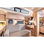 Book yachts online - sailboat - Bavaria C38 - ARINNA - rent