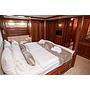 Book yachts online - motorboat - Motoryacht - Sea Breeze II - rent