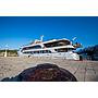 Book yachts online - motorboat - Luxury Motor Yacht - Diamond - rent