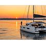 Book yachts online - catamaran - Lagoon 46 - Chica - rent