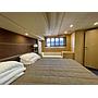 Book yachts online - motorboat - Princess 62 - Jako 62 - rent