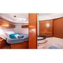 Book yachts online - sailboat - Bavaria Cruiser 40 - BUNNY GIRL - rent