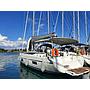Book yachts online - sailboat - Bavaria C45 Holiday - ARTEMIS - rent