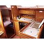 Book yachts online - sailboat - BAVARIA 33 C - MARA - rent