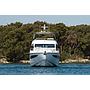 Book yachts online - motorboat - Azimut 78 Fly - PREWI - rent