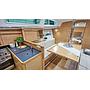Book yachts online - sailboat - Sunsail Sun Odyssey 319 - Sunsail Sun Odyssey 319 (2019) - rent