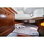 Book yachts online - sailboat - Grand Soleil 43 - Blue Bite - rent